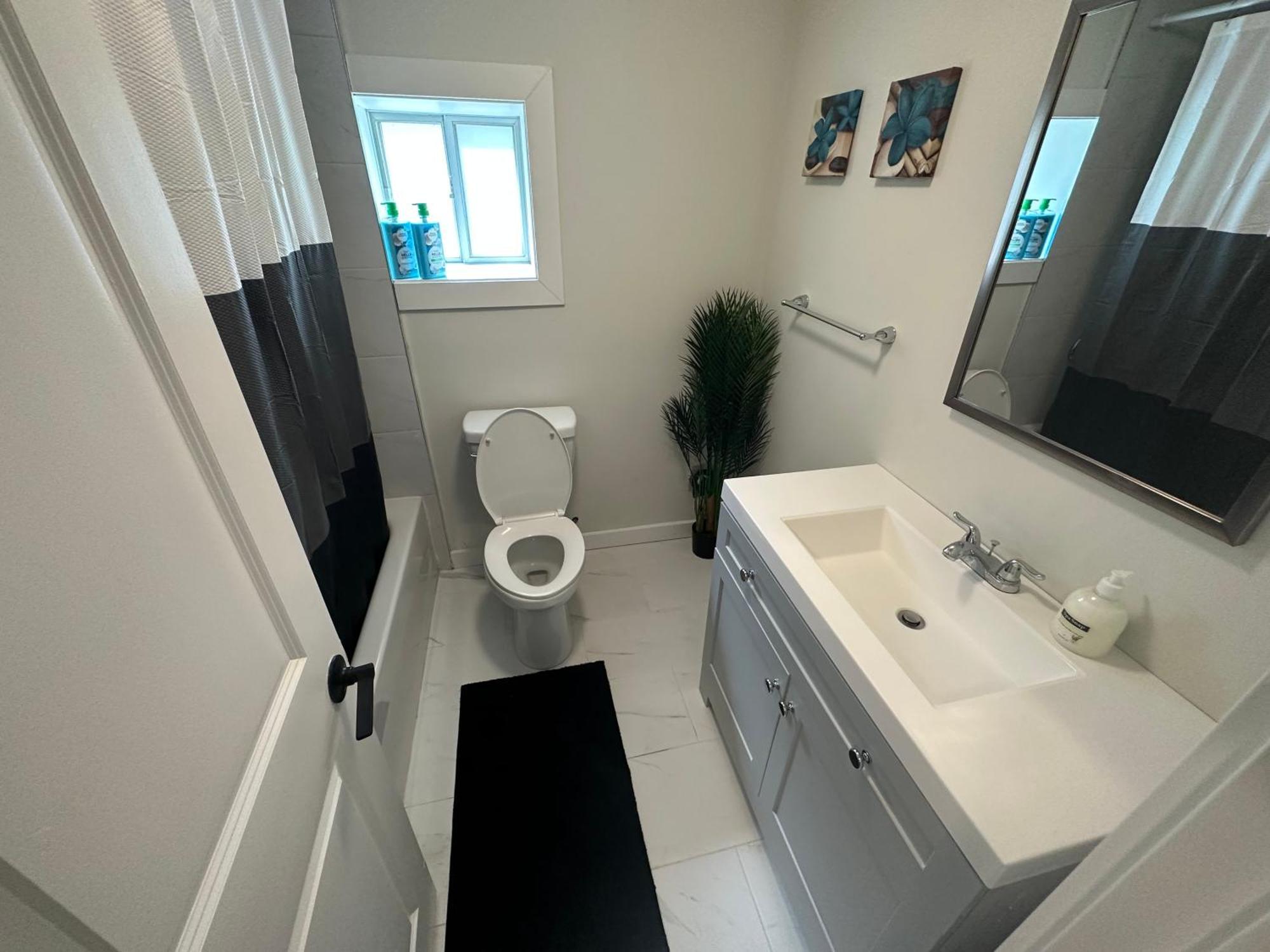 פיקרינג Comfy 2 Bedroom Near The Beach! מראה חיצוני תמונה